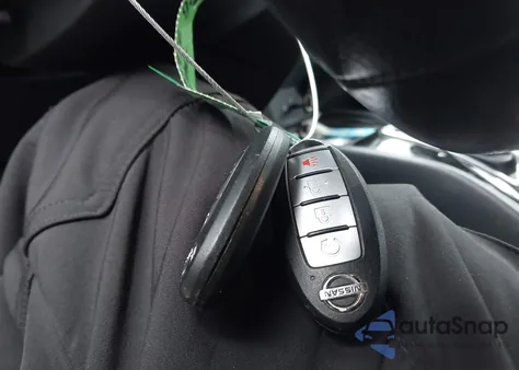 2018 Nissan Rogue Sv z USA, uszkodzony, nr VIN KNMAT2MV0JP543743